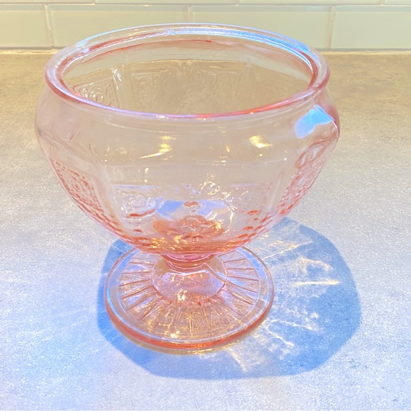Vintage Anchor Hocking Mayfair Pink Depression Glass Candy Dish no Lid - Picture 3 of 8